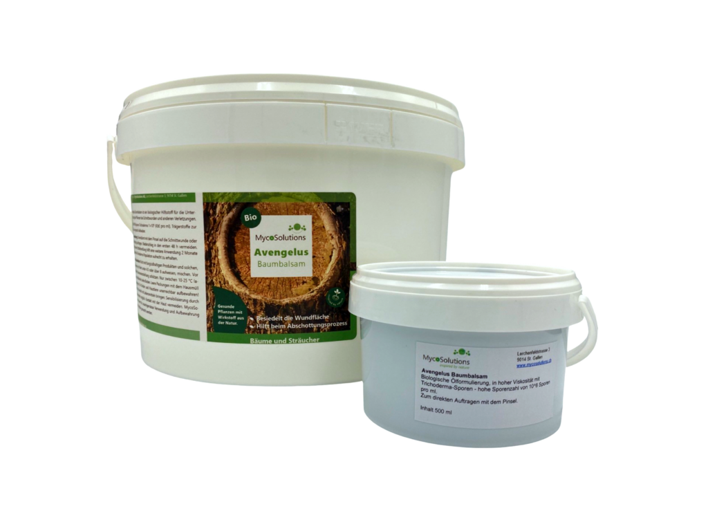 Avengelus Baumbalsam Produkte in zwei verschiedenen Grössen erhältlich in 500 ml und 5000 ml.